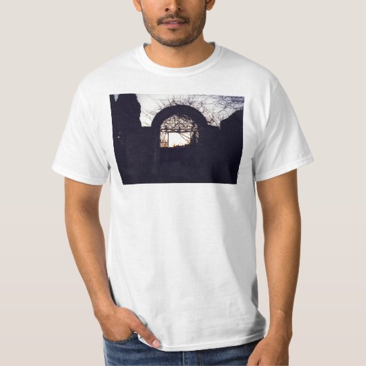 T-shirt Porte de jardin de silhouette (Devant)