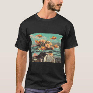 T-shirt Portrait surréaliste avec fleurs de poisson rouge