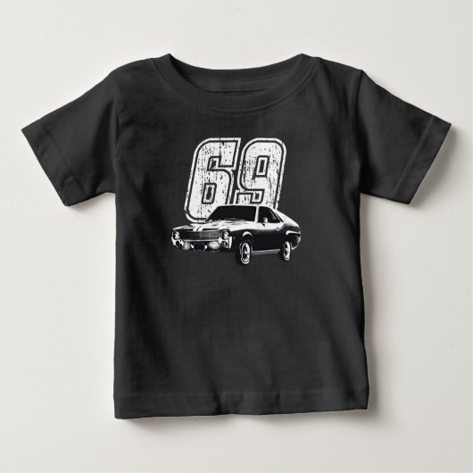 T-shirt Pour Bébé AMC AMX 1969 Vue trois quarts avec voiture (Devant)
