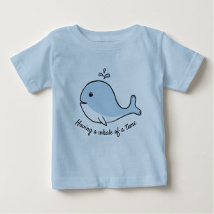 T-shirt Pour Bébé Avoir une baleine d'un temps bleu