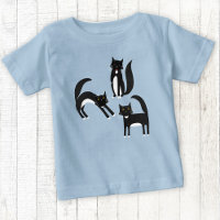 Chat tuxedo noir et blanc