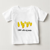 T-shirt Pour Bébé Chillin d'aimant de poussin avec mon habillement (Devant)
