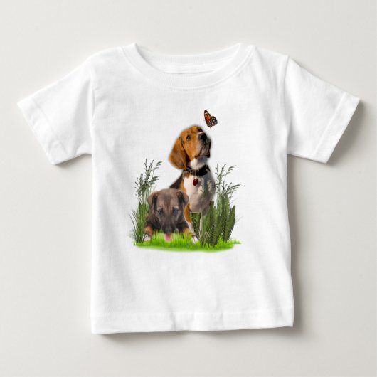 T-shirt Pour Bébé Chiots beagles et papillons (Devant)