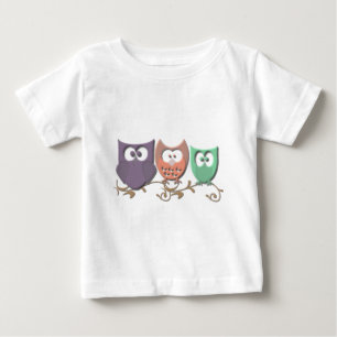 T-shirt Pour Bébé Chouettes colorées sur une image de vigne