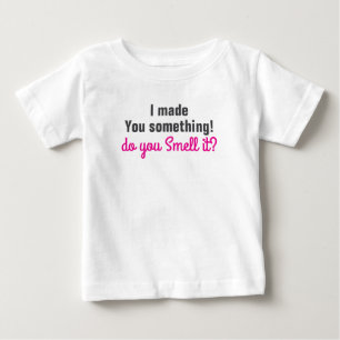 T-shirt Pour Bébé Citation personnalisée amusante rose noire