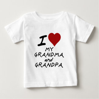 T-shirt Pour Bébé coeur i ma grand-maman et grand-papa