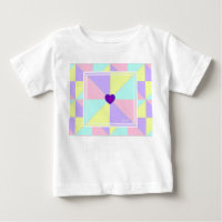 Couleurs pastel et cœurs violets battants
