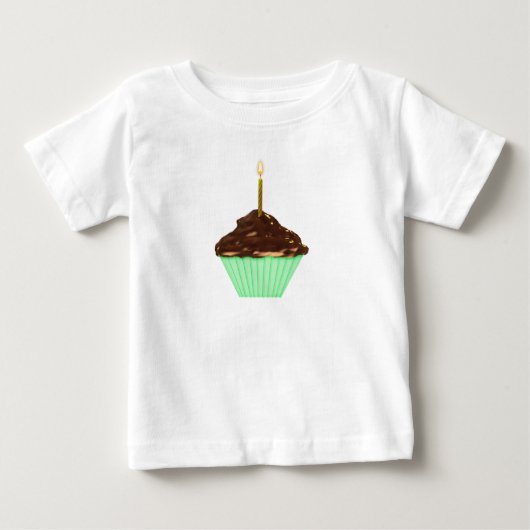 T-shirt Pour Bébé Cupcake Avec Une Chemise À Chandelle (Devant)