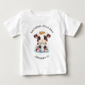 T-shirt Pour Bébé Cute Noir & Blanc Kawaii Bébé Vache Boire Lait (Devant)
