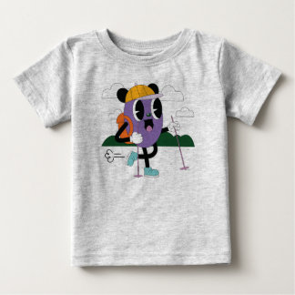 T-shirt Pour Bébé “Cute Skiing Adventure – Fun Winter Cartoon Charac