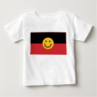 Drapeau aborigène australien avec visage sourire