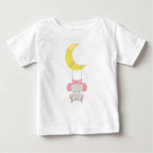 T-shirt Pour Bébé Eléphant Sur Une Coupe, Eléphant Mignonne, Couronn