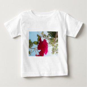 T-shirt Pour Bébé Fleur céleste : Un Rose contre le ciel