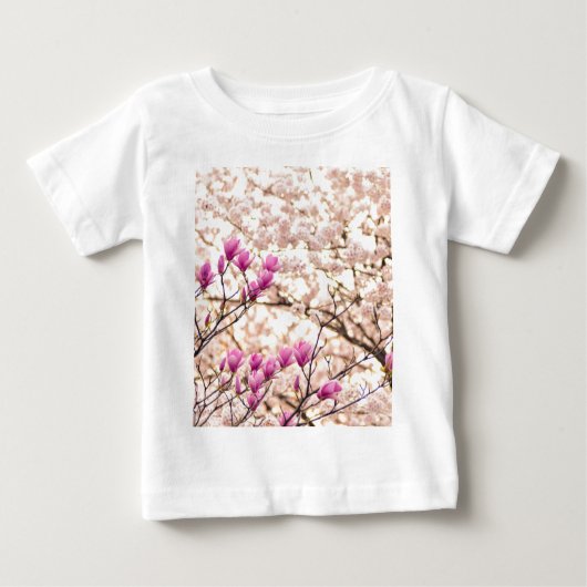 T-shirt Pour Bébé Fleur de printemps rose pourpre en floraison (Devant)