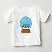 T-shirt Pour Bébé Globe des neiges avec trois Chouettes Gnomes (Devant)
