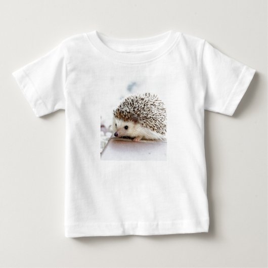 T-shirt Pour Bébé hérisson adorable mignon de bébé (Devant)