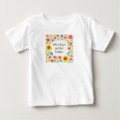 T-shirt Pour Bébé Jardin d'aide de maman adorable Fleur  (Devant)