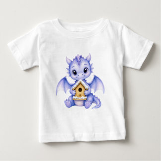 T-shirt Pour Bébé Joli bébé dragon bleu avec une maison en pain d'ép