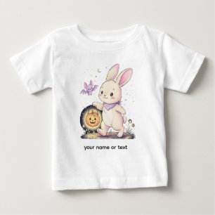 T-shirt Pour Bébé Joli lapin d'Halloween avec lanterne citrouille et