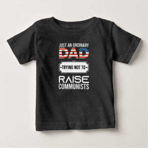 T-shirt Pour Bébé Juste Un Papa Ordinaire Essayant De Ne Pas Élever 