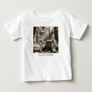T-shirt Pour Bébé La seule photo connue de Pinocchio et de sa mère