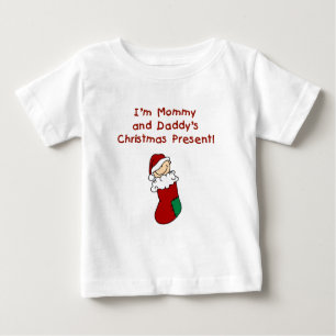 T-shirt Pour Bébé Le cadeau de Noël de maman et papa