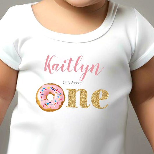 T-shirt Pour Bébé Les gentilles filles au donut 1er anniversaire