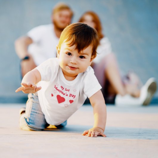 T-shirt Pour Bébé Ma 1ère Saint Valentin