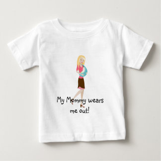 T-shirt Pour Bébé Ma maman me porte !