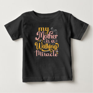 T-shirt Pour Bébé Mama personnalisé 2026 Garde de faux pieds de bébé
