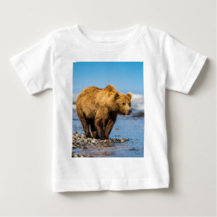 T-shirt Pour Bébé Maman ours regarde ses deux enfants