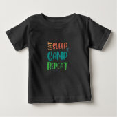 T-shirt Pour Bébé Mangez Le Camp De Sommeil Répéter - La Vie De Camp (Devant)
