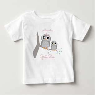 T-shirt Pour Bébé Nom personnalisé de la grande soeur avec des bâton