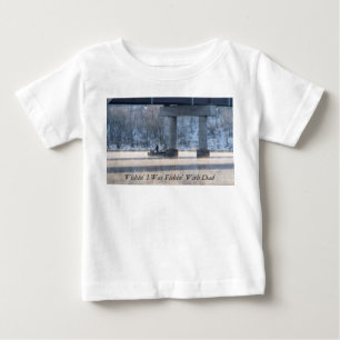 T-shirt Pour Bébé Pêche hivernale brumeuse sur le lac Taneycomo