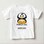 T-SHIRT POUR BÉBÉ PENGUIN !<br><div class="desc">BÉBÉ PENGUIN AVEC TEXTE PREMIER HIVER DE BÉBÉ!</div>