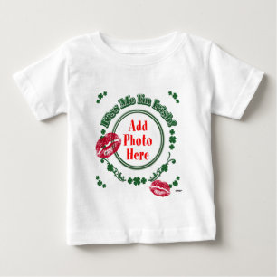 T-shirt Pour Bébé PHOTO Kiss Me I m Irish - Green Circle Kiss Mark