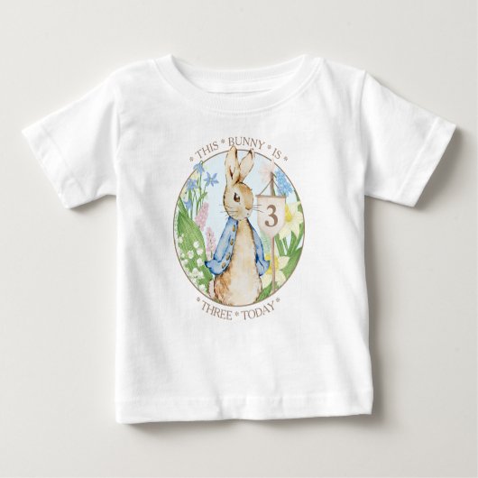 T-shirt Pour Bébé "Pierre le lapin, le garçon d'anniversaire" (Devant)