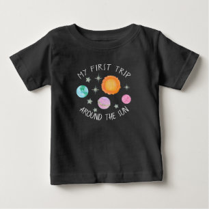 T-shirt Pour Bébé Premier voyage rose autour du 1er anniversaire de