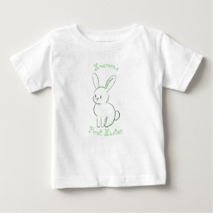 T-shirt Pour Bébé Première Pâques de bébé avec joli lapin assis vert