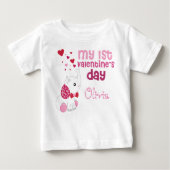T-shirt Pour Bébé Première Saint Valentin de la jolie fille rose (Devant)