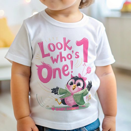 T-shirt Pour Bébé Regarde qui a 1 an