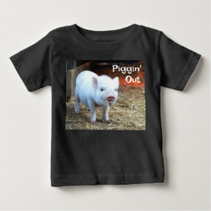 T-shirt Pour Bébé T-shirt bébé Piggin' Out Farm Life