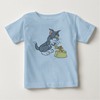 T-shirt Pour Bébé Tom et Jerry nourrissent le chat