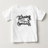 T-shirt Pour Bébé Transformer la crise en opportunité (Devant)
