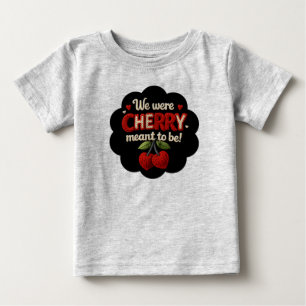 T-shirt Pour Bébé Typographie style tricot cosy et cerises adorables