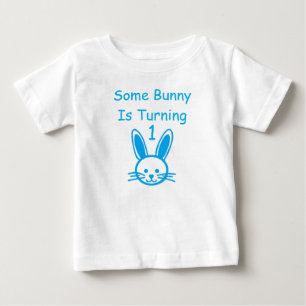 T-shirt Pour Bébé Un Lapin Va Devenir Un Anniversaire