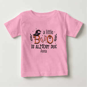 T-shirt Pour Bébé un petit livre est presque attendu Halloween