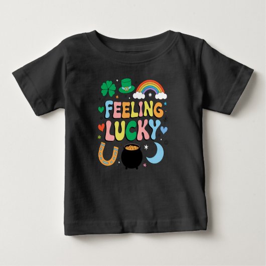 T-shirt Pour Bébé Un Shamrock irlandais au charme de Jour de la Sain (Devant)