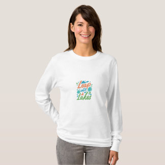 T-shirt pour femmes conçu "Leap Into Lakes".
