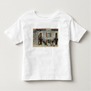 T-shirt Pour Les Tous Petits Casernes occidentales, scène d'escalier d'Ethan